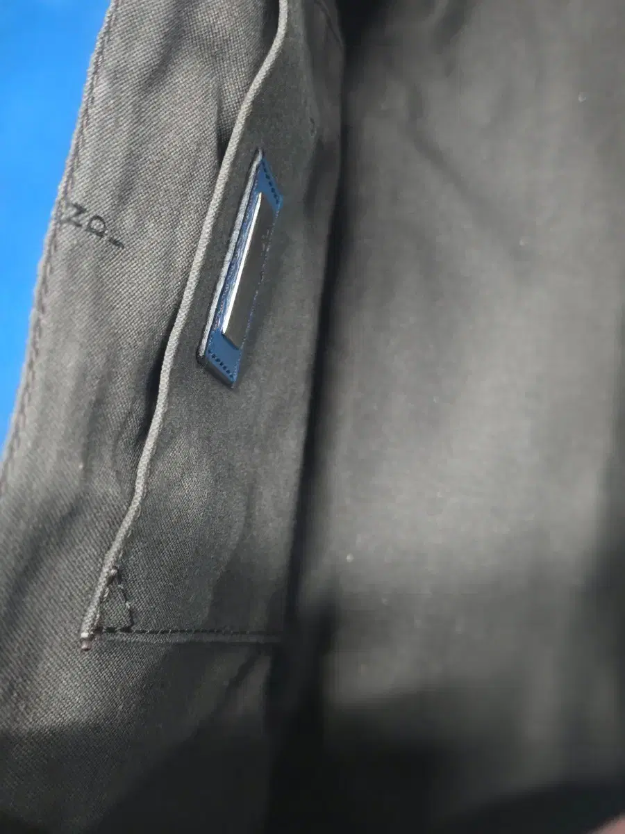thumbnail-7